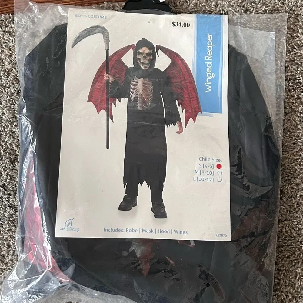 Winged Reaper Halloween Costume, Children’s Size Small (4-6) NEW! Scary Skeleton